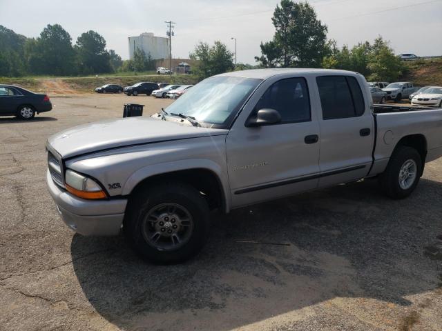 DODGE DAKOTA QUA 2000 with VIN 1B7GL2AX8YS646478 - Photo from auction