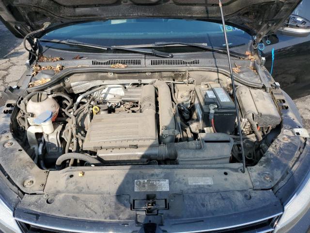 Photo 11 from auction – 2017 VOLKSWAGEN JETTA SE with VIN 3VWDB7AJ9HM310231