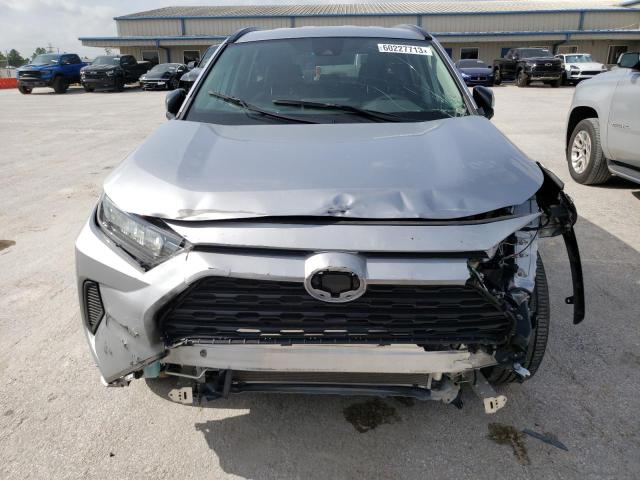 Photo 5 from auction – 2021 TOYOTA RAV4 LE with VIN 2T3H1RFV7MC138161