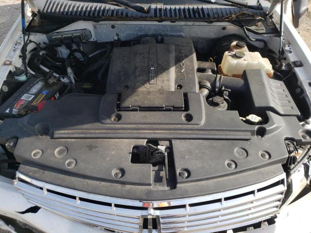 Photo 12 from auction – 2009 LINCOLN NAVIGATOR with VIN 5LMFU28549LJ00472