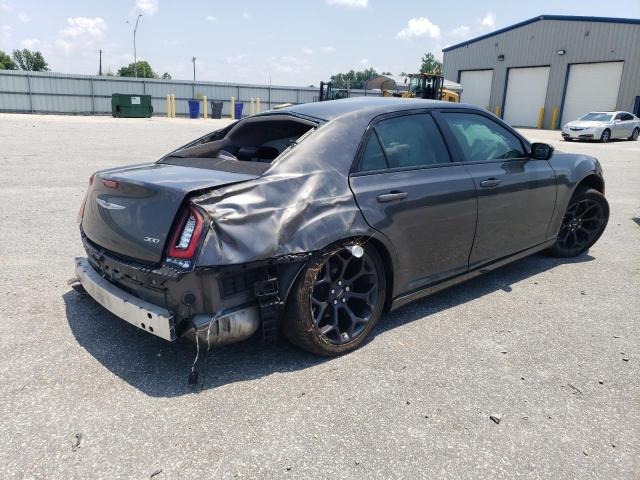 Photo 3 from auction – 2019 CHRYSLER 300 TOURIN with VIN 2C3CCAAG8KH745975
