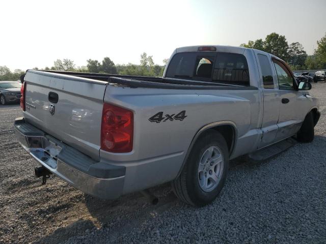 Photo 3 from auction – 2005 DODGE DAKOTA SLT with VIN 1D7HW42K35S252575