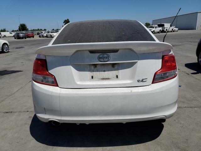 Photo 6 from auction – 2011 TOYOTA SCION TC with VIN JTKJF5C79B3020752