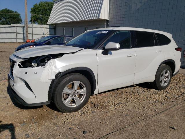 TOYOTA HIGHLANDER 2022 with VIN 5TDZZRAH9NS107641 - Photo from auction