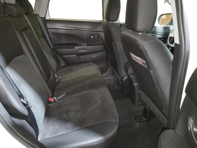 Photo 11 from auction – 2015 MITSUBISHI OUTLANDER with VIN 4A4AR4AWXFE039817