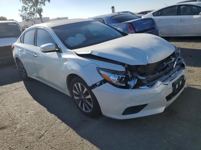 Photo 4 from auction – 2016 NISSAN ALTIMA 2.5 with VIN 1N4AL3AP0GC135003