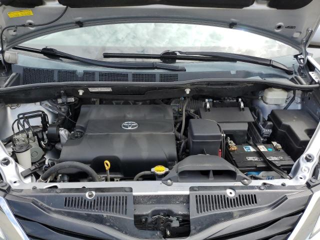 Photo 12 from auction – 2013 TOYOTA SIENNA LE with VIN 5TDKK3DC1DS296397