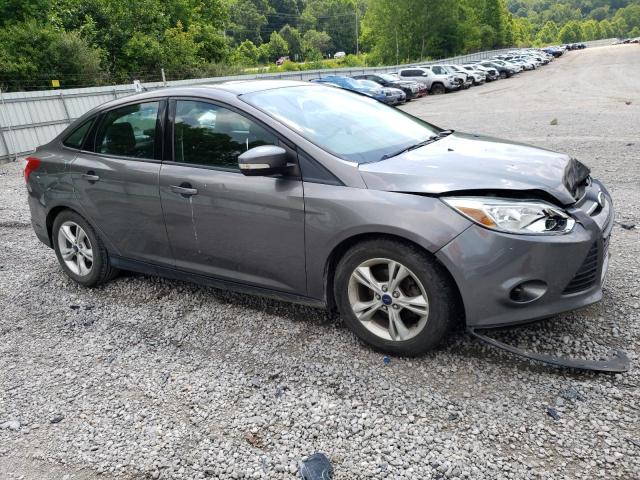 Снимка 4 от търг – 2014 FORD FOCUS SE с VIN 1FADP3F27EL322525
