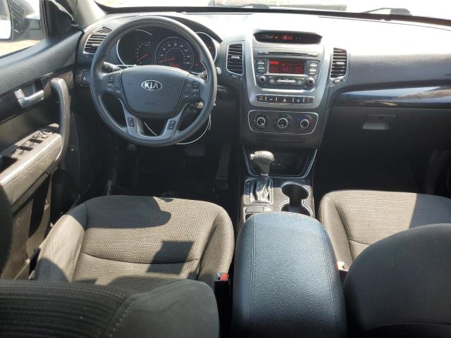 Photo 8 from auction – 2014 KIA SORENTO LX with VIN 5XYKTCA60EG542849