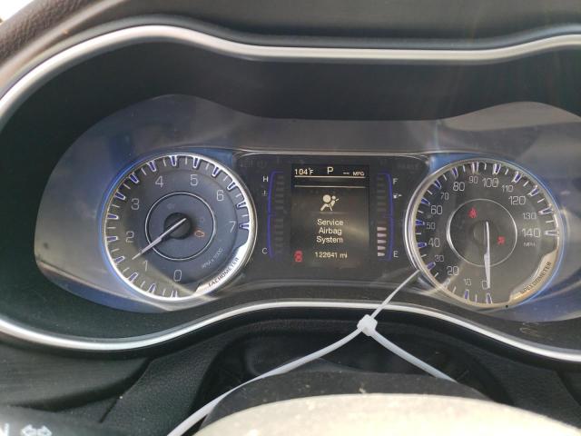 Photo 9 from auction – 2015 CHRYSLER 200 LIMITE with VIN 1C3CCCAB0FN691911