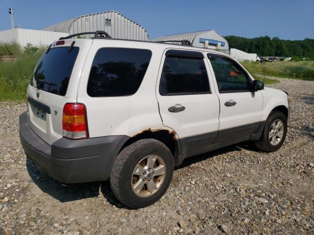 Photo 3 from auction – 2006 FORD ESCAPE with VIN 1FMYU93106KD24073