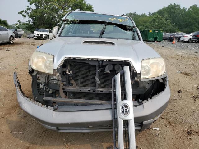 Photo 5 from auction – 2003 TOYOTA 4RUNNER SR with VIN JTEBU14R330010212
