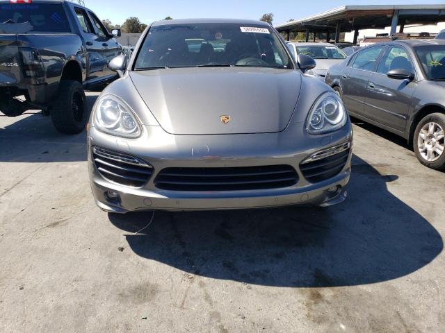 Photo 5 from auction – 2012 PORSCHE CAYENNE S with VIN WP1AB2A29CLA48057