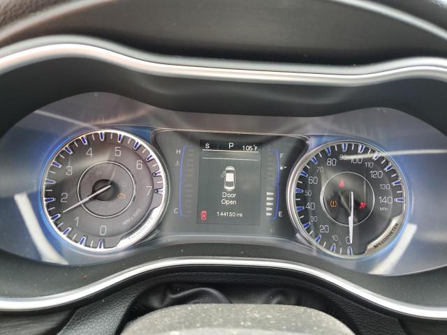 Photo 9 from auction – 2015 CHRYSLER 200 LIMITE with VIN 1C3CCCAB8FN685788
