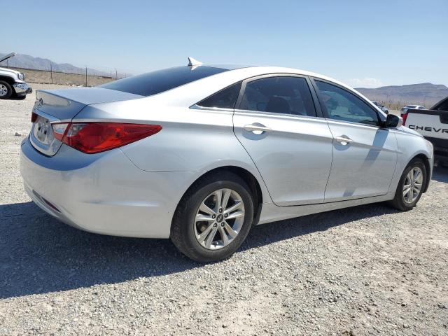 Photo 3 from auction – 2011 HYUNDAI SONATA GLS with VIN 5NPEB4AC6BH047538