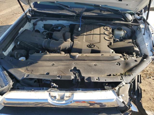 Photo 11 from auction – 2014 TOYOTA 4RUNNER SR with VIN JTEBU5JR9E5167616