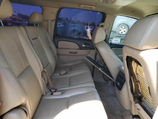 Photo 11 from auction – 2007 CHEVROLET SUBURBAN C with VIN 1GNFC16097J211272