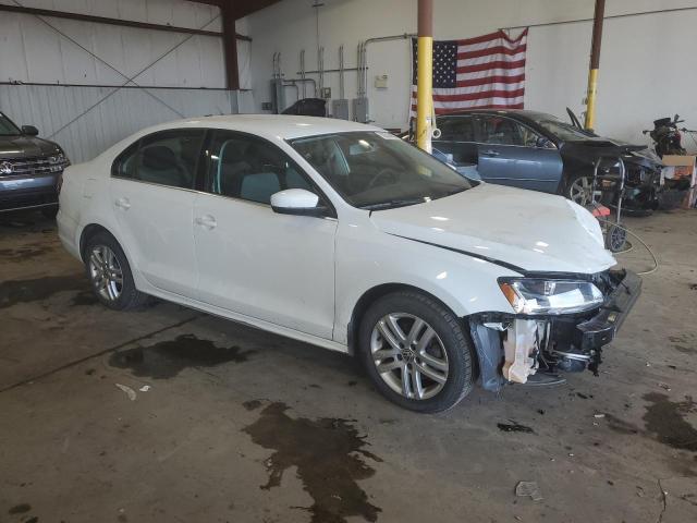 Photo 4 from auction – 2017 VOLKSWAGEN JETTA S with VIN 3VW2B7AJ8HM243015