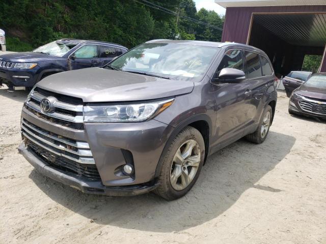 TOYOTA HIGHLANDER 2017 with VIN 5TDDZRFH6HS367101 - Photo from auction