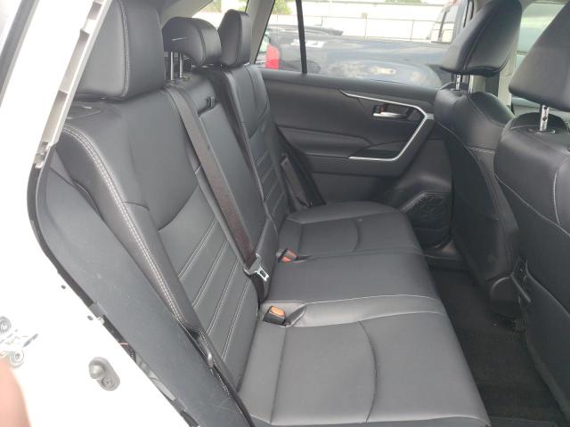 Photo 10 from auction – 2023 TOYOTA RAV 4 with VIN JTMC1RFVXPD097826