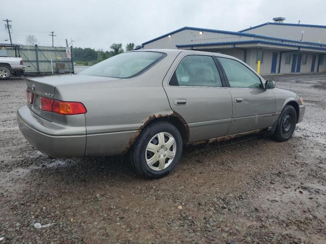 Photo 3 from auction – 2001 TOYOTA CAMRY CE with VIN 4T1BG22K51U024184