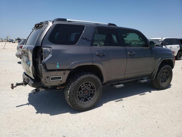 Photo 3 from auction – 2018 TOYOTA 4RUNNER SR with VIN JTEBU5JR4J5524730