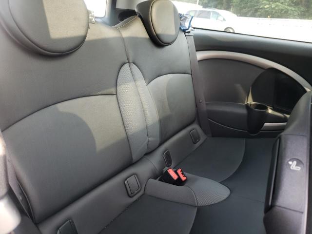 Foto 10 de la subasta – 2009 MINI COOPER CLU con VIN WMWML335X9TX35613