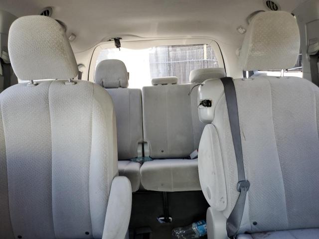 Photo 10 from auction – 2011 TOYOTA SIENNA LE with VIN 5TDKK3DC0BS074883