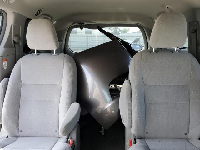 Photo 10 from auction – 2016 TOYOTA SIENNA LE with VIN 5TDJK3DC1GS140618