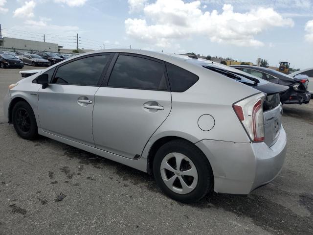 Photo 2 from auction – 2013 TOYOTA PRIUS with VIN JTDKN3DU5D5599883