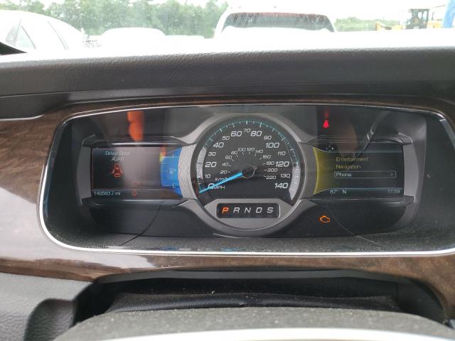 Photo 9 from auction – 2016 FORD TAURUS LIM with VIN 1FAHP2J82GG117133