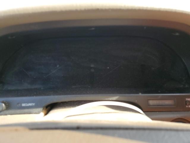 Photo 9 from auction – 1992 LEXUS LS 400 with VIN JT8UF11E9N0135239