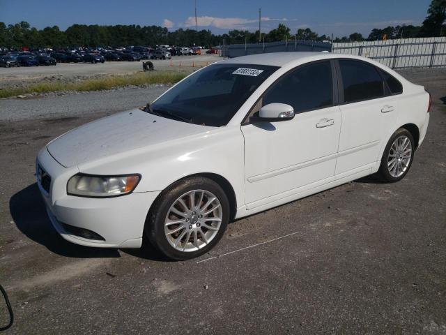 VOLVO S40 T5 2011 مع رقم تعريف المركبة YV1672MS7B2547717 - صورة من المزاد
