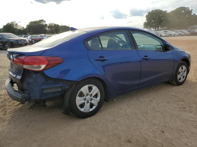 Photo 3 from auction – 2018 KIA FORTE LX with VIN 3KPFK4A76JE197367