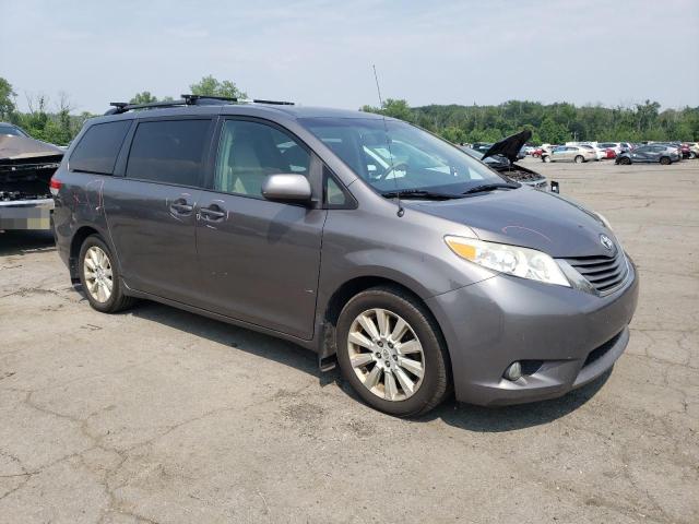 Photo 4 from auction – 2012 TOYOTA SIENNA XLE with VIN 5TDDK3DC9CS034957