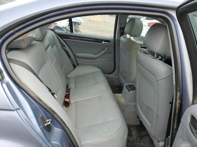 Photo 10 from auction – 2005 BMW 325 I with VIN WBAEV33445KW17501
