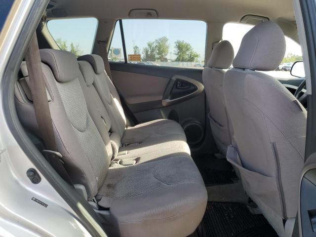 Photo 11 from auction – 2007 TOYOTA RAV4 with VIN JTMBD35V075075135