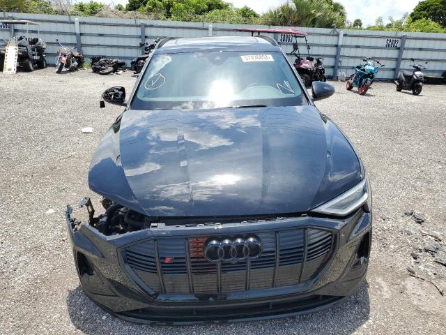 Photo 5 from auction – 2022 AUDI E-TRON S P with VIN WA1ACBGE2NB040448