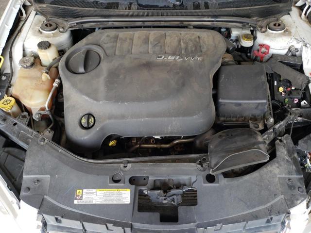 Photo 11 from auction – 2013 CHRYSLER 200 LX with VIN 1C3CCBAG5DN738725