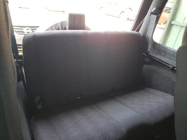 Photo 11 from auction – 2004 JEEP WRANGLER X with VIN 1J4FA39S04P745609