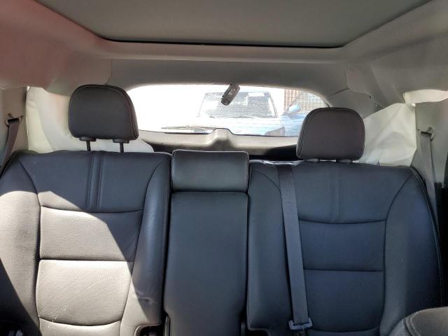 Photo 10 from auction – 2011 KIA SORENTO EX with VIN 5XYKUDA27BG044594