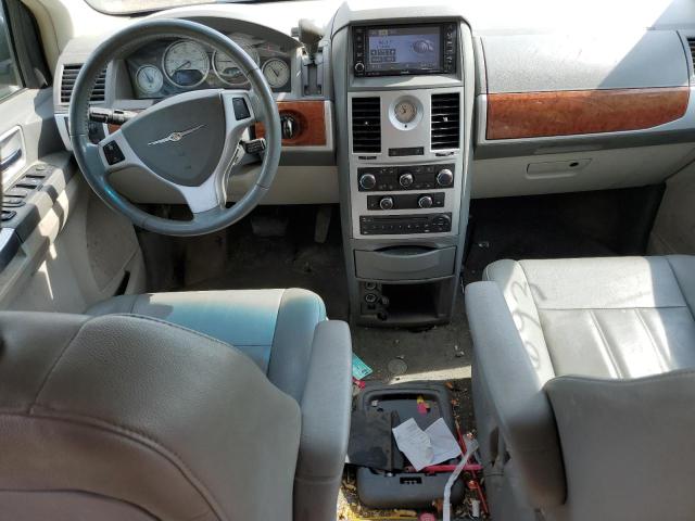 Photo 8 from auction – 2008 CHRYSLER TOWN & COU with VIN 2A8HR54P58R734981