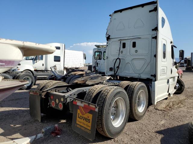 Photo 4 from auction – 2017 FREIGHTLINER CASCADIA with VIN 3AKJGLDR6HSHZ6399