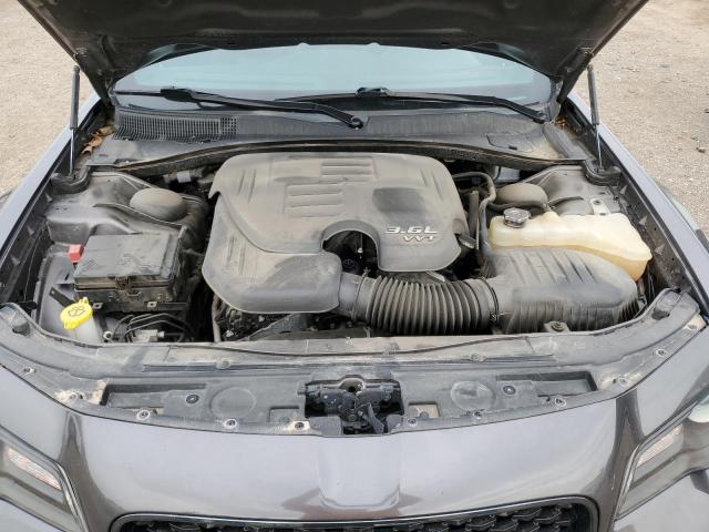 Photo 11 from auction – 2018 CHRYSLER 300 S with VIN 2C3CCABG6JH274759