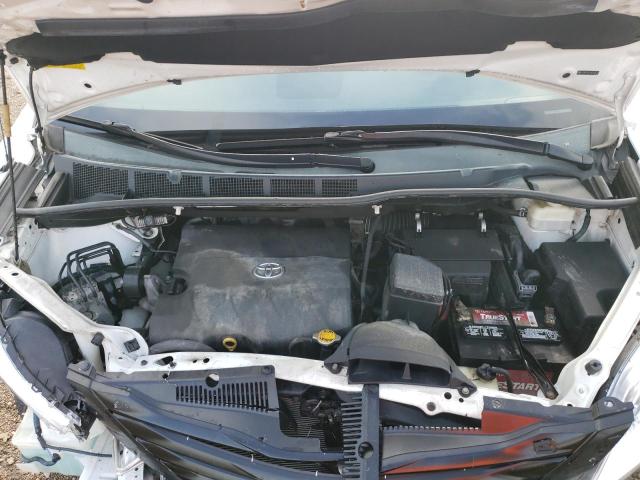 Photo 12 from auction – 2013 TOYOTA SIENNA LE with VIN 5TDKK3DC0DS359215