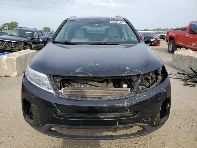 Photo 5 from auction – 2015 KIA SORENTO LX with VIN 5XYKTDA69FG646764