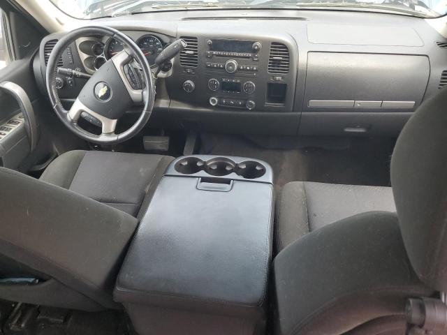 Photo 8 from auction – 2011 CHEVROLET SILVERADO with VIN 1GCRKSE34BZ136551