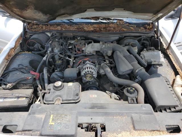 Photo 11 from auction – 2005 FORD CROWN VICT with VIN 2FAFP73W15X129359