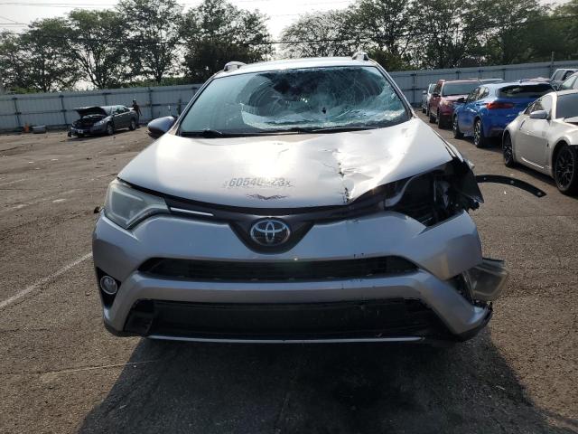 Photo 5 from auction – 2017 TOYOTA RAV4 XLE with VIN 2T3WFREV5HW334548
