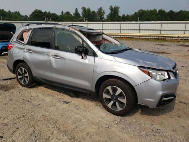 Photo 4 from auction – 2018 SUBARU FORESTER with VIN JF2SJAEC3JH512189